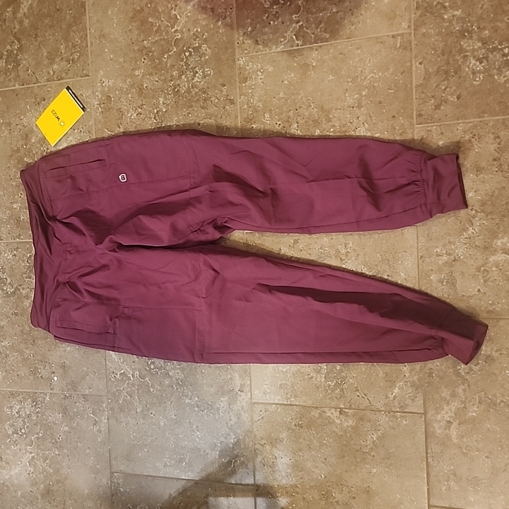 NWT, Wonder wink, size medium, wine colored scrub pants
